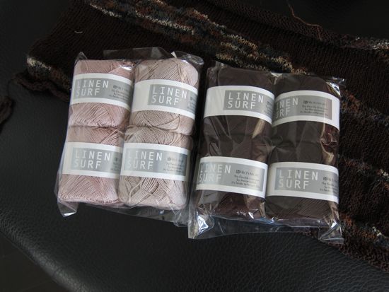 knitting_110825_2.jpg